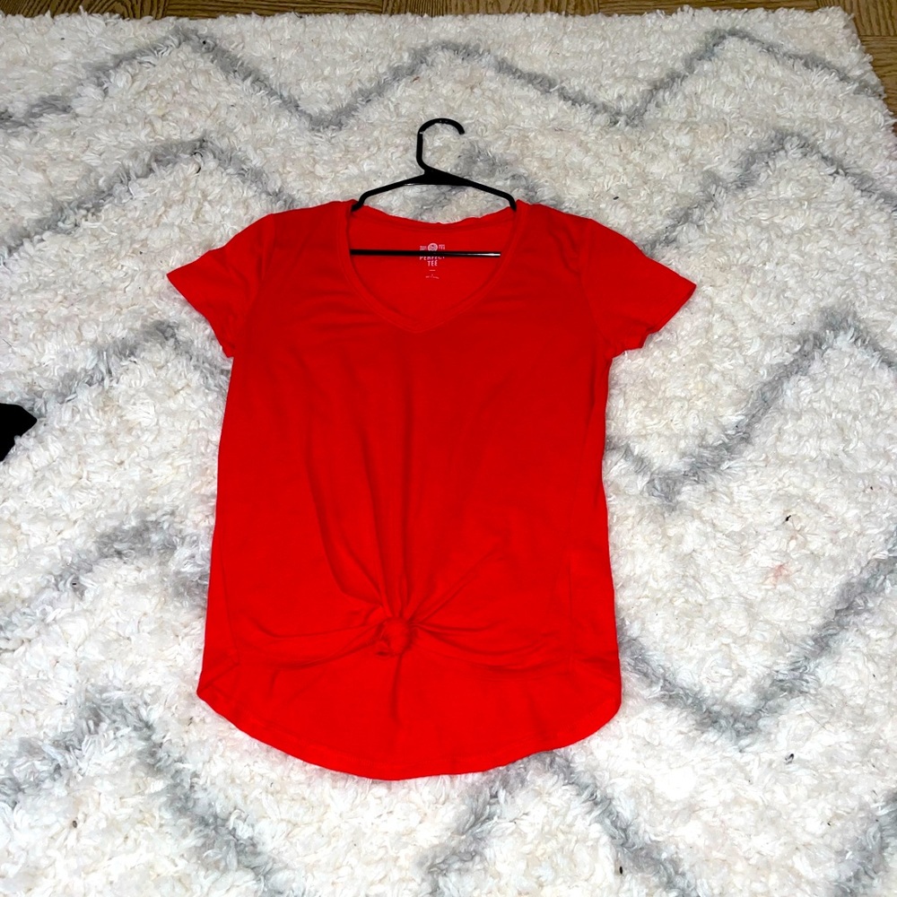 Red teeshirt